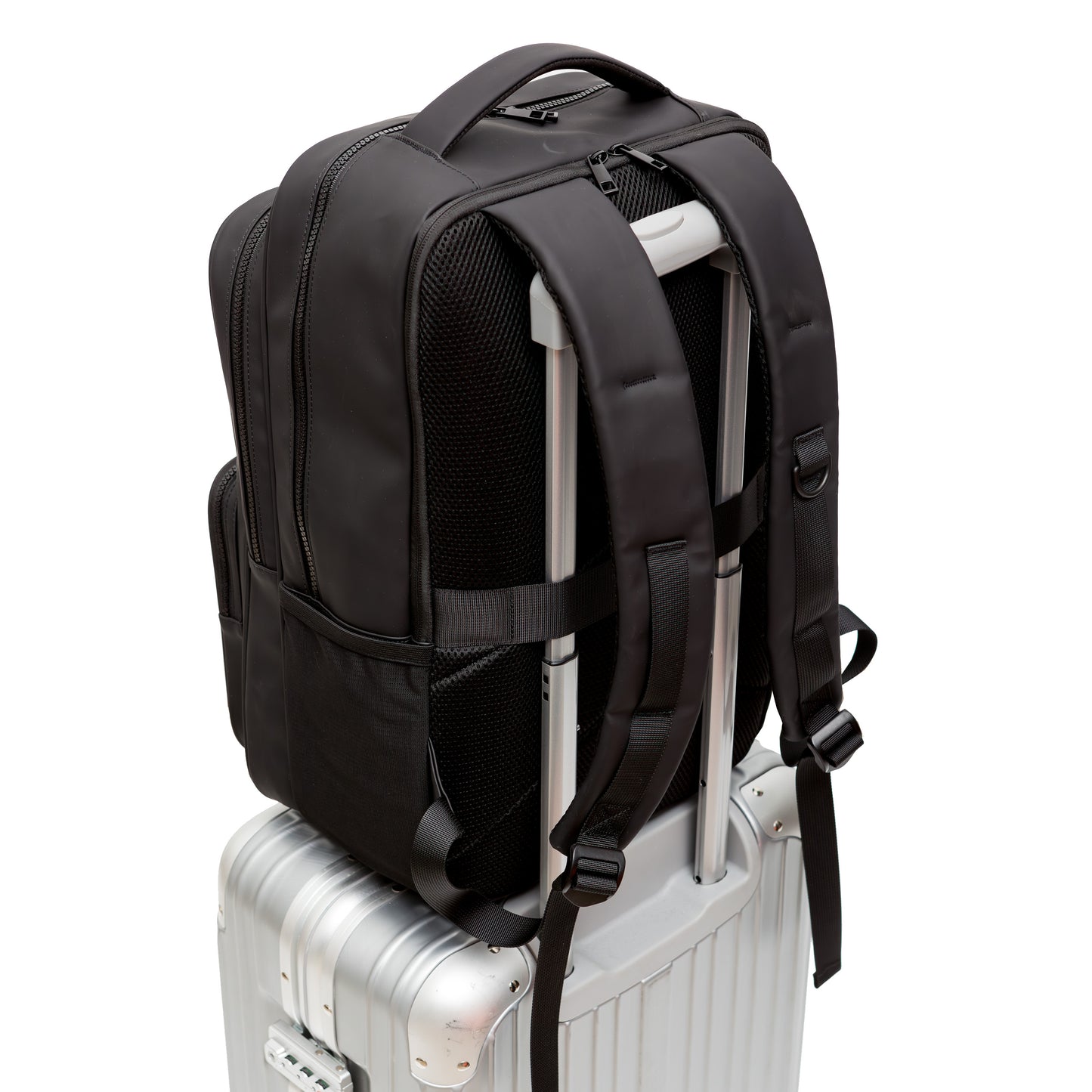 Roam 17" Laptop Backpack