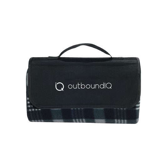 outboundIQ Water-Resistant Fleece Picnic Blanket