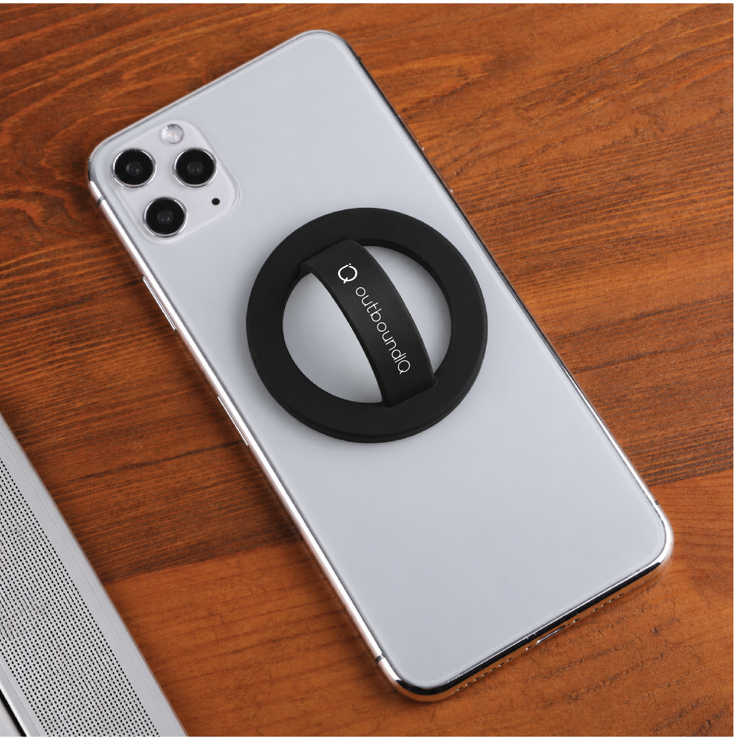 Loop Magnetic Phone Grip